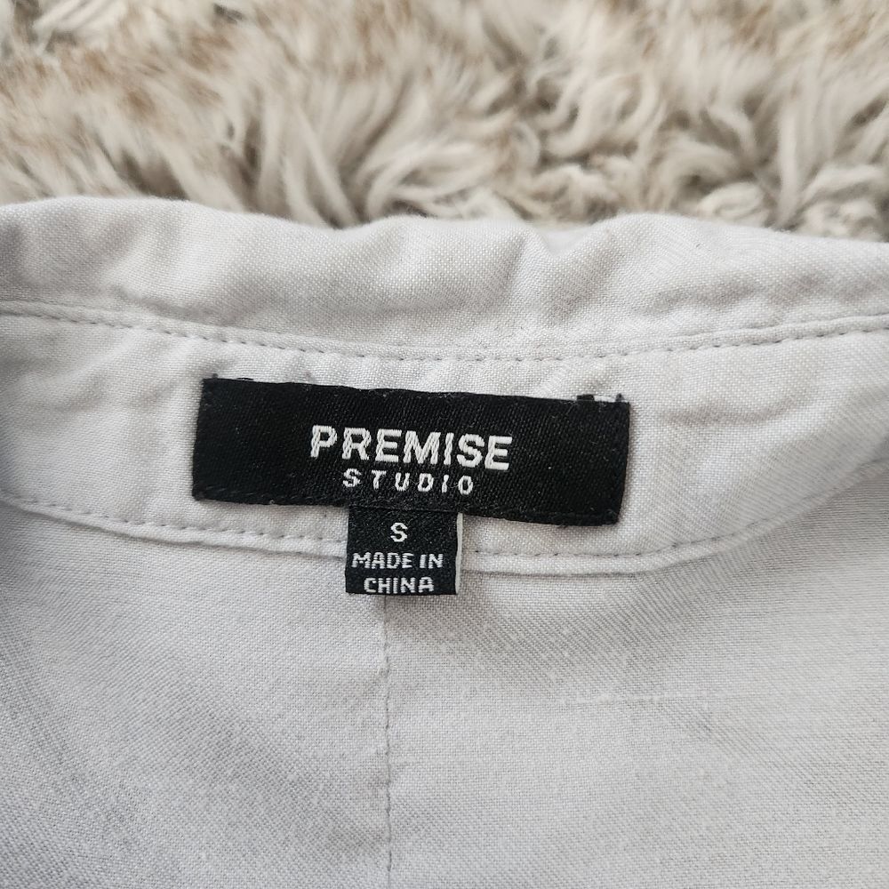 Premise Studio Collared Button Down Chambray Tank… - image 4